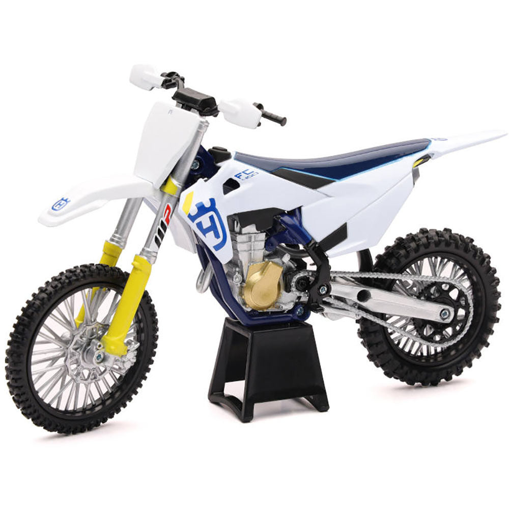 NEW RAY MODEL MX BIKE 1:12 SCALE- STD MODEL